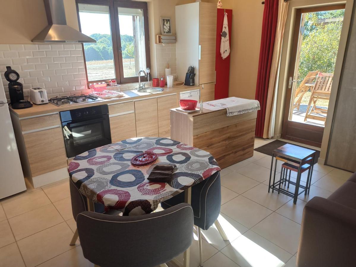 Gite Cosy Grand Confort Dans Un Ecrin De Verdure Agudelle Bagian luar foto