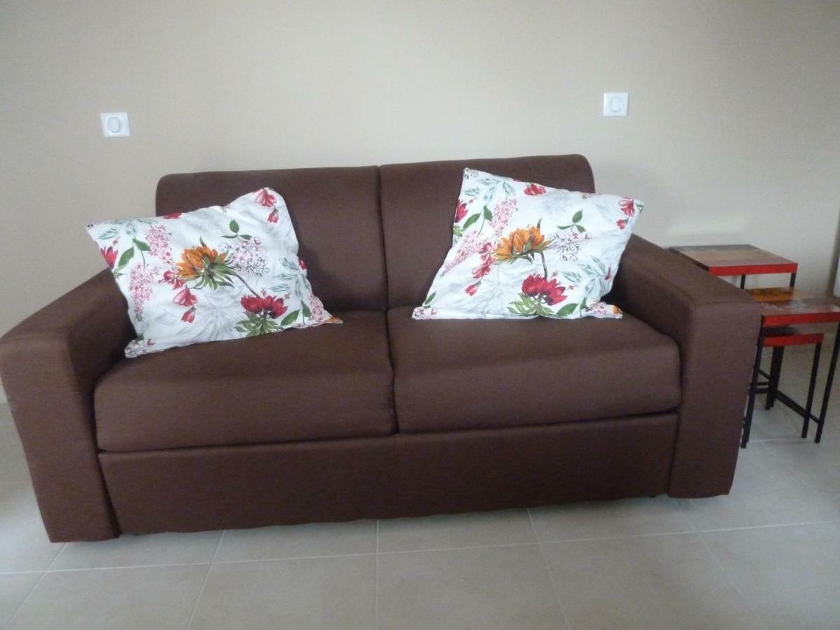Gite Cosy Grand Confort Dans Un Ecrin De Verdure Agudelle Bagian luar foto