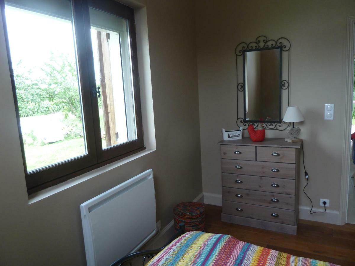 Gite Cosy Grand Confort Dans Un Ecrin De Verdure Agudelle Bagian luar foto